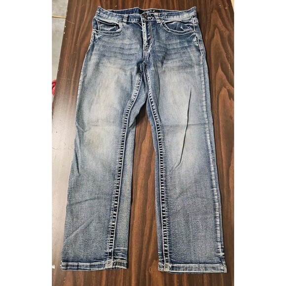 True Luck Men`s Straight Jeans Size 32x30  Denim Light Wash G1 - Picture 1 of 10